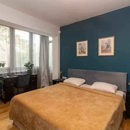 Elegant & Spacious Near Ndk Sofia